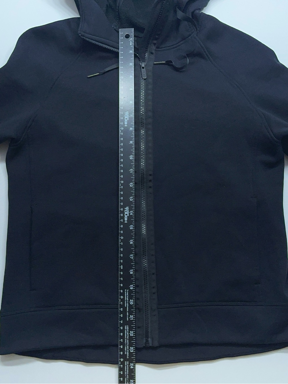 Lululemon Scuba Hoodie Womens Size 10 Pockets In Solid Black Full Zip Thumbholes - Picture 6 of 13